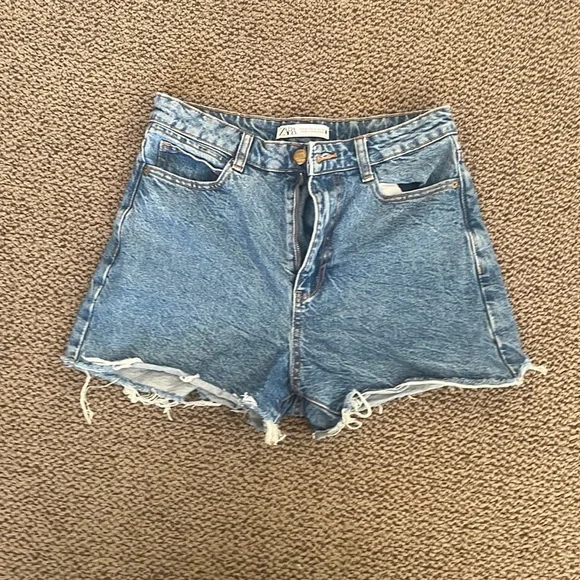 πHPπZara high rise jean short - Picture 1 of 3